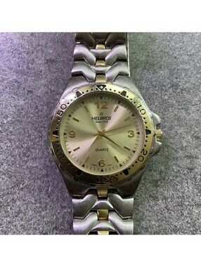 Vintage Helbros Mens Watch 39mm Two Tone Stainless Steel Case And Band D5